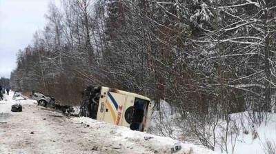 В Лиозненском районе перевернулся автобус с туристами из России