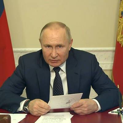 Путин поручил изучить необходимость закрытия угольных шахт с высоким риском аварий