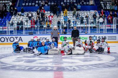 Хоккеисты Новосибирска победили в первом матче КХЛ по следж-хоккею