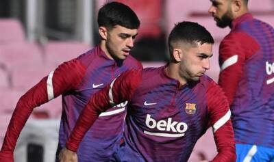 Два футболиста Барселоны сдали положительные тесты на COVID-19