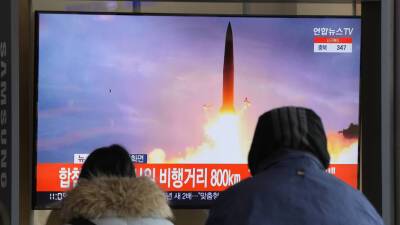 Генсек кабмина Японии Мацуно заявил, что запущенная КНДР ракета пролетела около 800 км