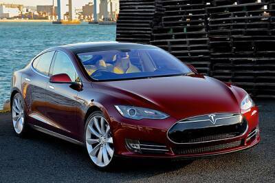 В Германии самым проблемным электрокаром признали Tesla Model S