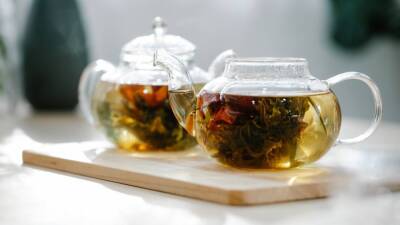 Диетолог Соня Хан назвала мятный чай эффективным средством против жира