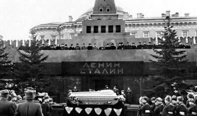Что сделали сразу после выноса Сталина из Мавзолея - Русская семерка