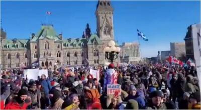 В столице Канады протестующие перекрывают улицы — Трюдо покинул Оттаву