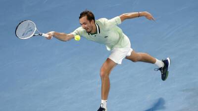 Джокович — о теннисе Медведева в финале Australian Open: играл со страстью
