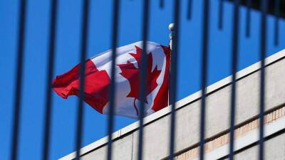 Канада отозвала вспомогательных сотрудников посольства страны в Киеве