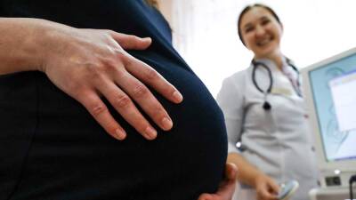Гинеколог рассказала о рисках беременности после 35 лет