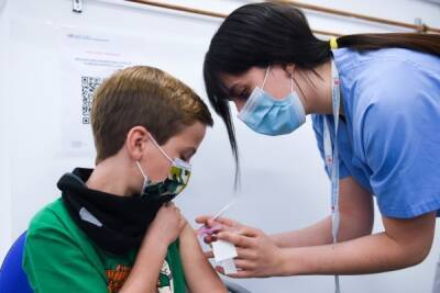 В Приморье поступила первая партия детской вакцины от COVID-19