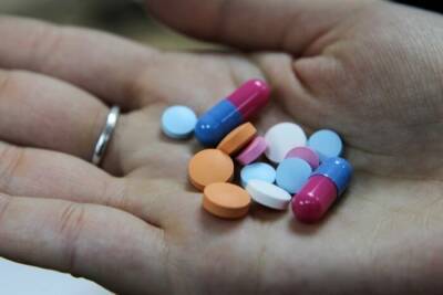 Выдача бесплатных лекарств от COVID-19 в Якутии задерживается из-за большого числа обращений - Минздрав