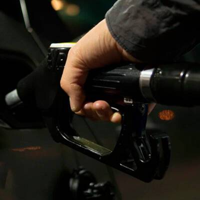 Бензин в России стал вторым по дешевизне в Европе в абсолютных цифрах