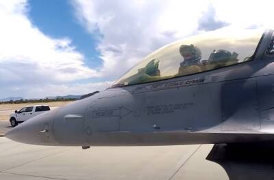 Командование ВВС США направило самолеты F-16 в Польшу на очередные военные учения