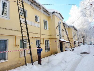Более 200 дел возбуждено из-за сосулек на крышах в Нижегородской области