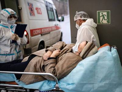 В России с коронавирусом госпитализировано 9090 человек