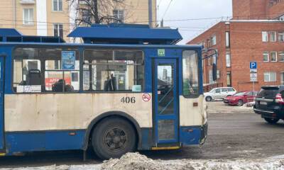 Стало известно, какую зарплату предлагают водителям троллейбусов в Петрозаводске