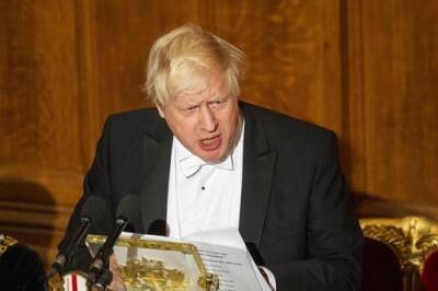 Премьер-министр Великобритании Борис Джонсон хочет попросить Владимира Путина «отойти от пропасти»