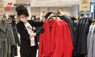 Стилист назвал самые модные фасоны пальто на весну 2022