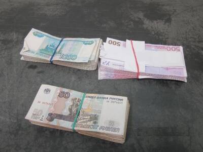 В Ростове в отношении мужчины возбудили уголовное дело за контрабанду почти трех млн рублей