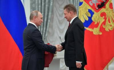 Путин поздравил Миллера с 60-летием, указав на его незаурядные качества