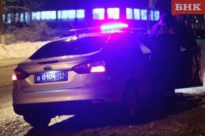 Водитель «Инфинити» 10 раз нарушил ПДД, уходя от погони в Сыктывкаре