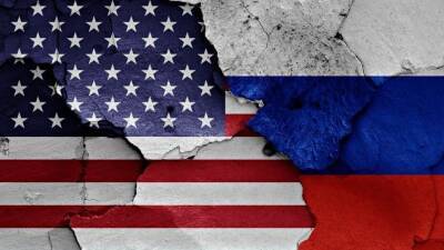 FТ: США подготовили новые санкции против российских чиновников и их семей