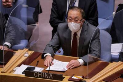 Постпред Китая призвал к «спокойной дипломатии» в ситуации вокруг Украины