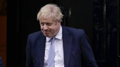 Премьер Британии Джонсон отказался уходить в отставку после отчёта о вечеринках