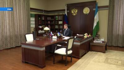 Радий Хабиров раскритиковал работу поликлиник в новом режиме