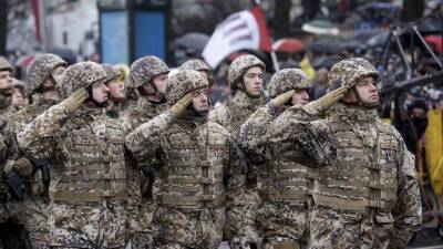 Латвия отправит военных инструкторов в Украину
