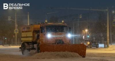 На ночную уборку казанских улиц вышли 160 дорожных рабочих и 345 единиц спецтехники