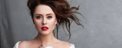 Экс-звезда Comedy Woman Мария Кравченко рассказала, что потеряла 70% волос из-за COVID-19