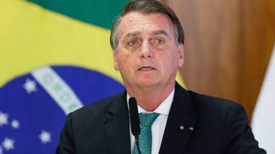 Президент Бразилии госпитализирован с болями в животе