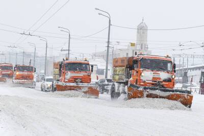 На казанские улицы для уборки от снега вывели 364 единицы спецтехники