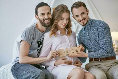 Ницан Горовиц анонсировал «суррогатное материнство» для всех граждан