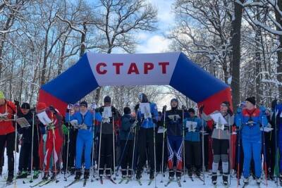 Пензенцы стали участниками лыжного забега на Олимпийской аллее