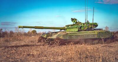 Новые прицелы и усиленная броня: стали известны детали модернизации командирского Т-64 (фото)