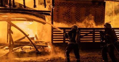 На Трухановом острове в Киеве загорелся развлекательный комплекс: первые детали