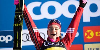Непряева стала первой россиянкой, выигравшей многодневку "Тур де Ски"