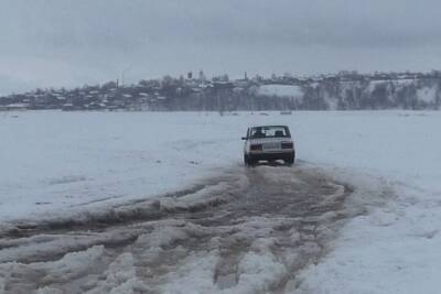 Выезд автомобилей на лед рек и водоемов Чувашии грозит штрафом