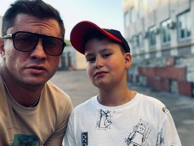 «Только рассчитался за одну ипотеку»: Павел Прилучный купил квартиру для сына в Москве