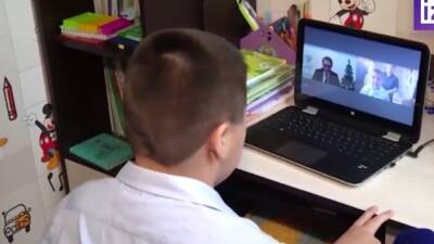 Глава минздрава России исполнил мечту 13-летнего Мансура из Астрахани