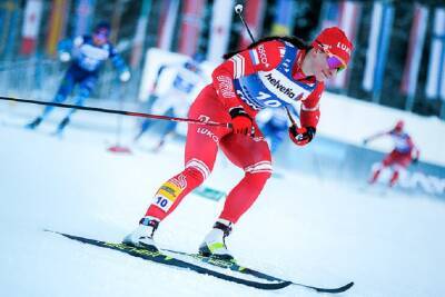 Наталья Непряева - Юрий Бородавко - Непряева была готова сняться с гонки, которая принесла ей победу в "Тур де Ски" - sport.ru