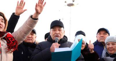 Вице-премьер Казахстана вышел к протестующим из-за цен на газ