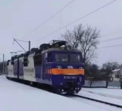 «Укрзалізниця» електрифікувала ділянку у Смілі для запуску електричок з Києва до Черкас