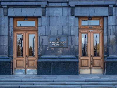 В Офисе президента Украины обвинили телеканалы из группы Ахметова в наличии корпоративной цензуры. Бизнесмен опроверг