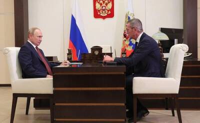 Первую рабочую встречу в 2022 году Путин провёл с гендиректором корпорации «Тактическое ракетное вооружение» Обносовым