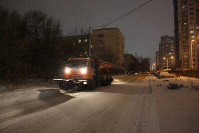 С волгоградских улиц за день вывезли более 1000 кубометров снега