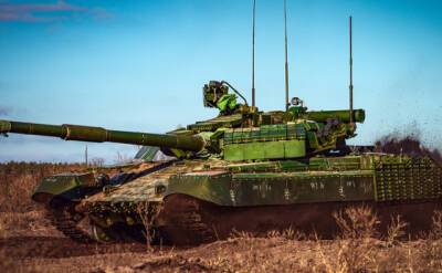 В Харькове модернизировали командирский танк Т-64БВК для ВСУ (ФОТО)