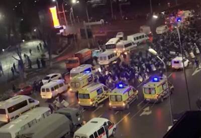 Президент Казахстана Токаев обратился к народу на фоне столкновений митингующих с силовиками в Алма-Ате