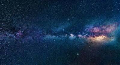 В NASA показали, как скопления галактик могут "искажать реальность" и мира